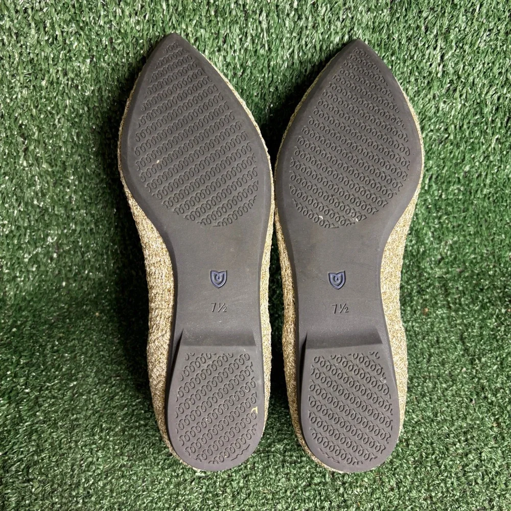 Rothys item you